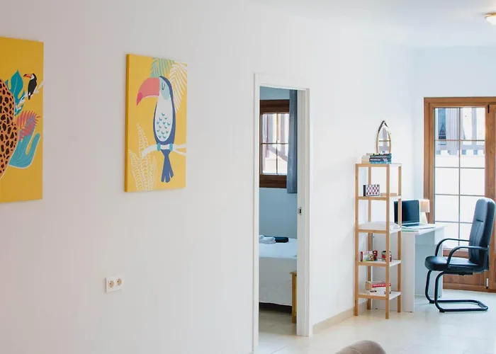 Vista Reina - Luxury 6 Bedroom - Heated Pool- Views - Pool Table - Vista Lobos - *