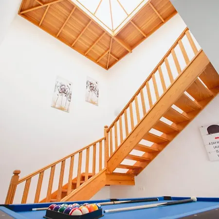 Vista Reina - Luxury 6 Bedroom - Heated Pool- Views - Pool Table - Vista Lobos - Villa *