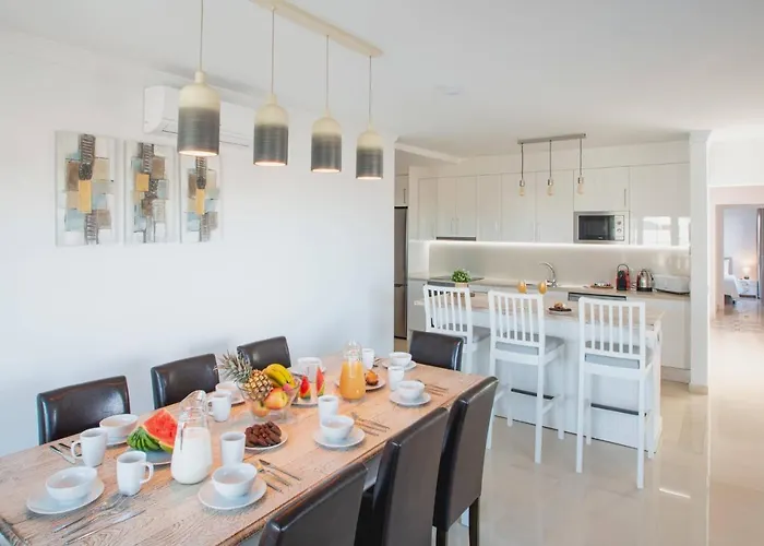 Vista Reina - Luxury 6 Bedroom - Heated Pool- Views - Pool Table - Vista Lobos - 플라야블랑카